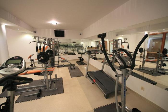 Klif Spa ยารอสวาเวียซ ภายนอก รูปภาพ